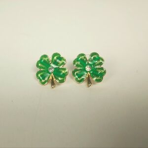 Saint Patrick Day Green  Gold Tone Clover Earrings Pierced Studs